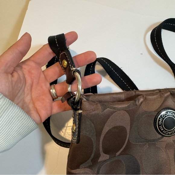 Coach Signature C Brown Crossbody Bag Adjustable Strap Style F20031 - Picture 9 of 16